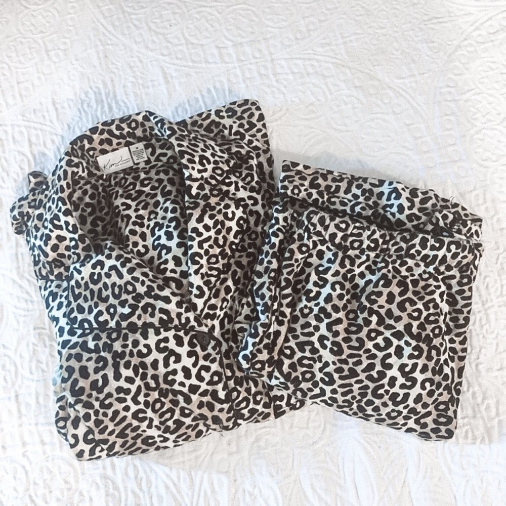 Kim Rogers Intimates Cheetah Print Pajama Set